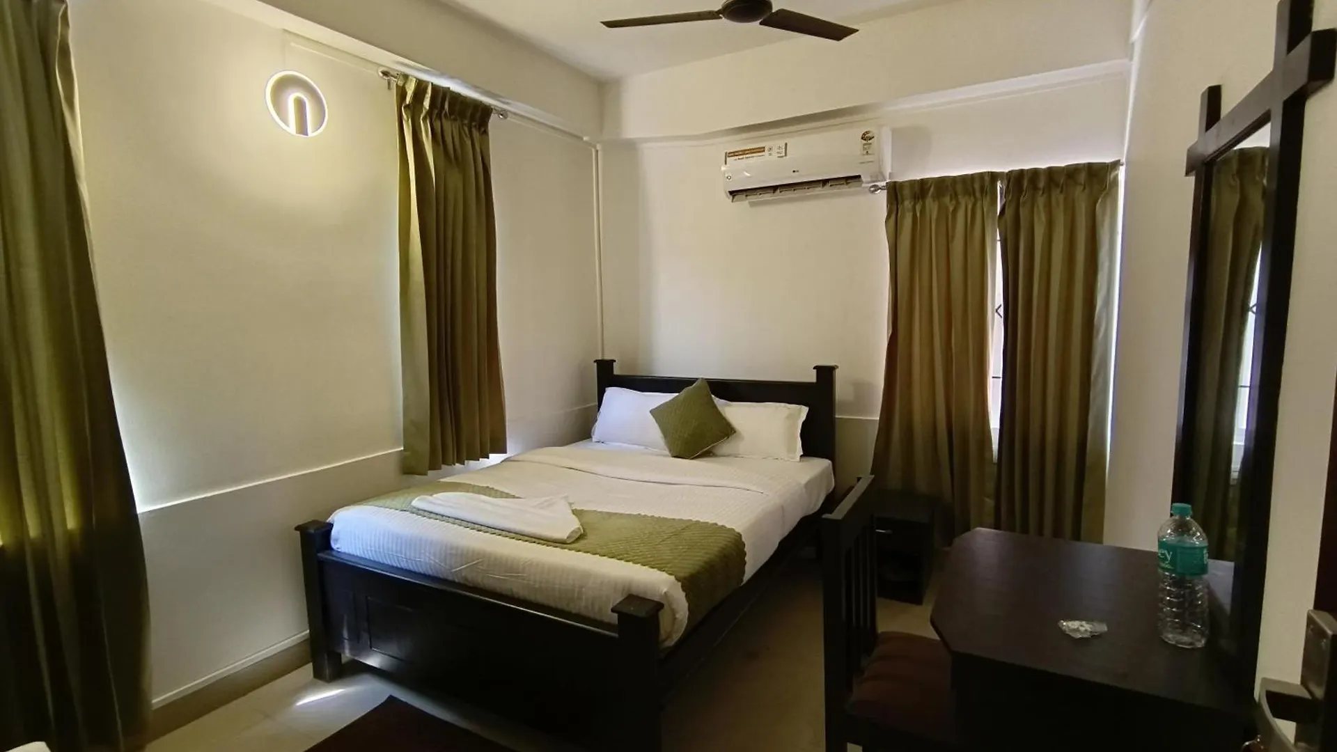 Alojamento de Turismo Selvagem Wanderloft Cafe Stays Llp Vythiri