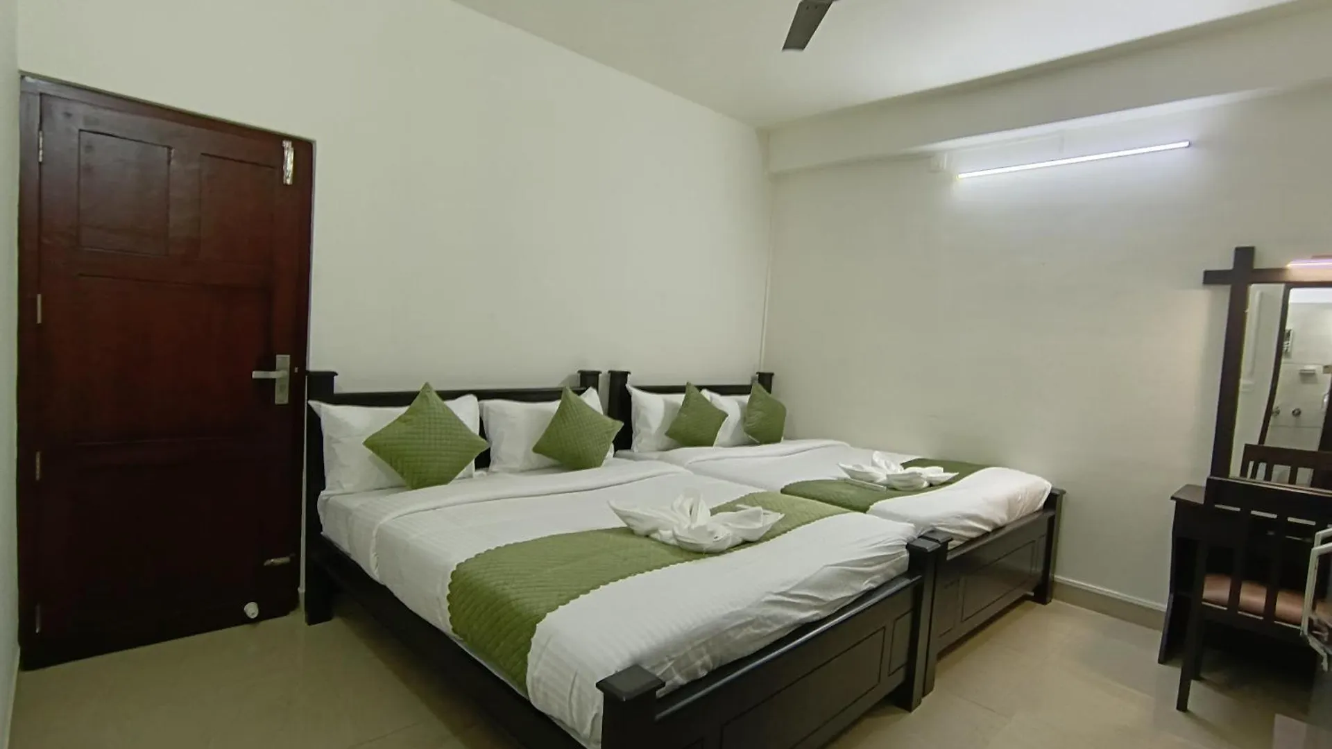 Alojamento de Turismo Selvagem Wanderloft Cafe Stays Llp Vythiri Índia